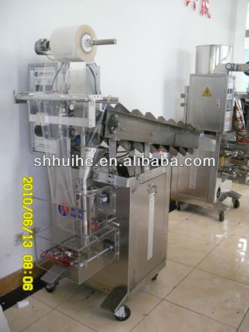 Long-tailed snack packing machine