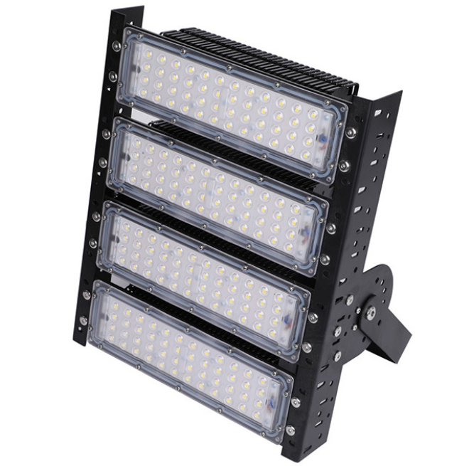 LED tunnel light with high safety performance
