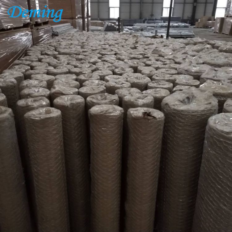 Wholesale Double Twisted Hexagonal Chicken Wire Mesh