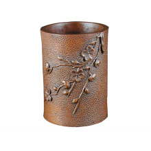 Wholesale bronze desktop sculpture small pen container statues