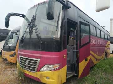 Dongfeng 31 Seats Coach Buses