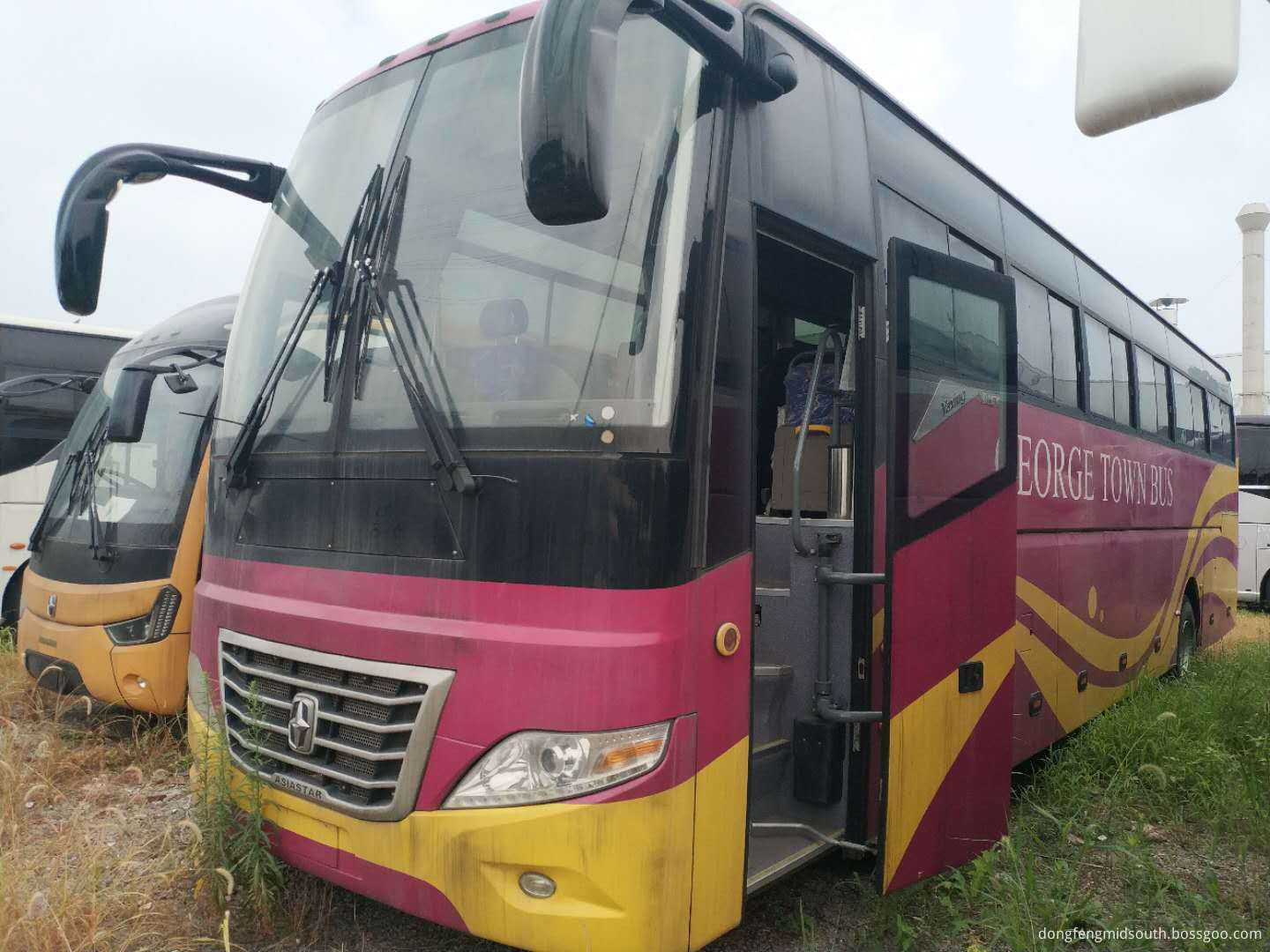 65 seats coach bus (6) 65 seats coach bus (6)
