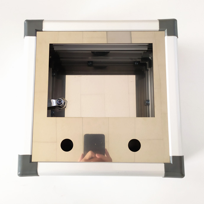 Cantilever control box for HMI