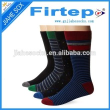 Colorful Jacquard Casual Men Socks Supplied From China Socks Factory