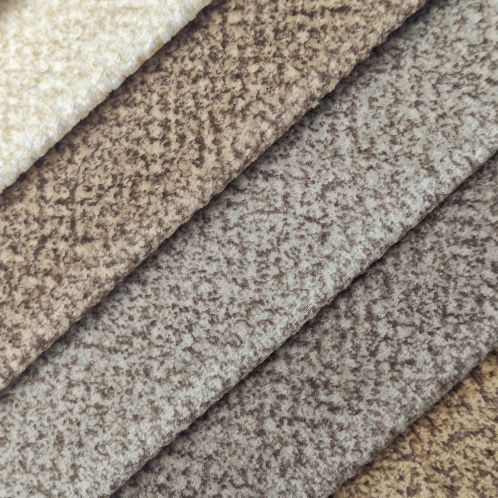 نسيج مخملي بنمط عتيق للتنجيد Vintage Pattern Velvet Fabric for Upholstery