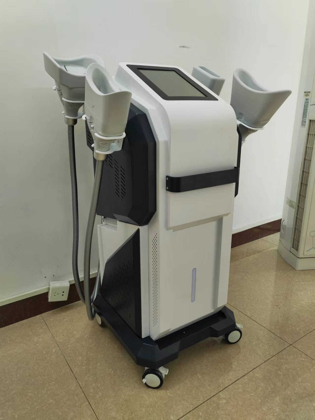 Cryo Machine for Fat Removal