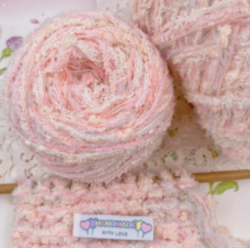 Knitting fancy soft yarn