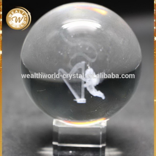 Design latest clear hot gift crystal ball