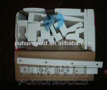 PVC foaming extrusion mould