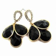 Diamond Earrings with Black Facted Back Pear Beads