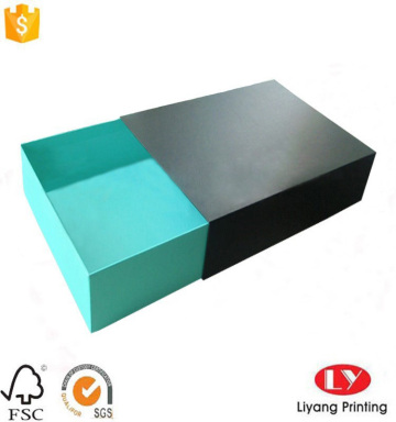 Custom T-shirt paper packaging box