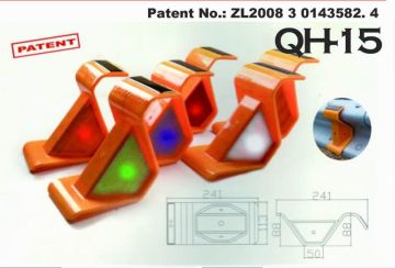 solar guardrail marker