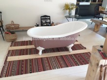 colored classic slipper bath tub cast iron bath