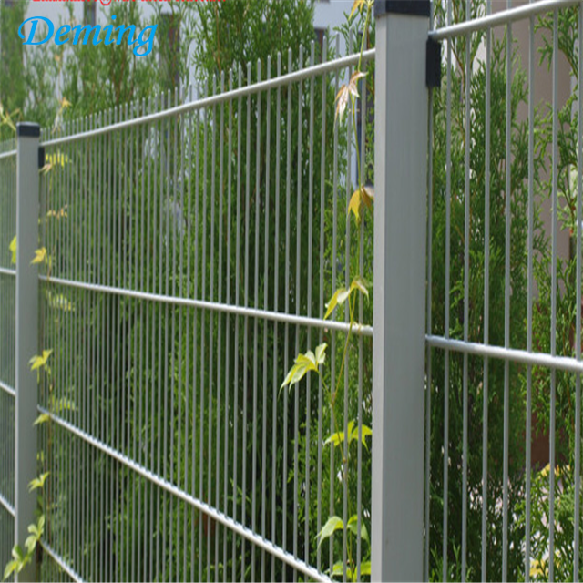 Green PVC Coated Twin Bar Weld Wire Mesh Fence