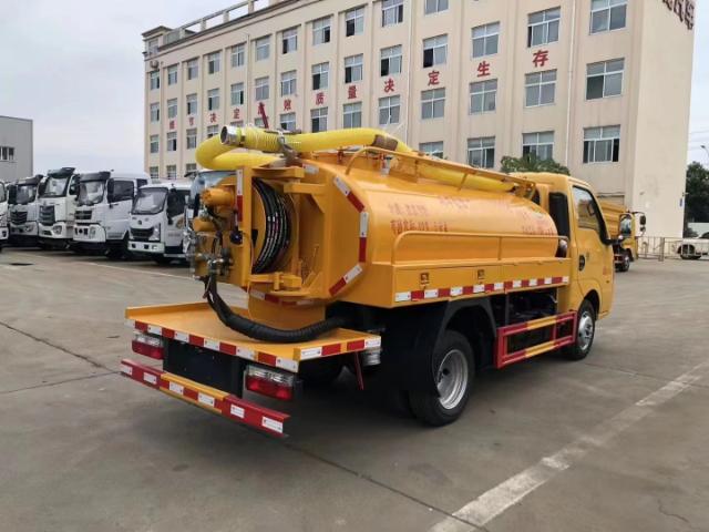 Suction Truck 8 Jpg