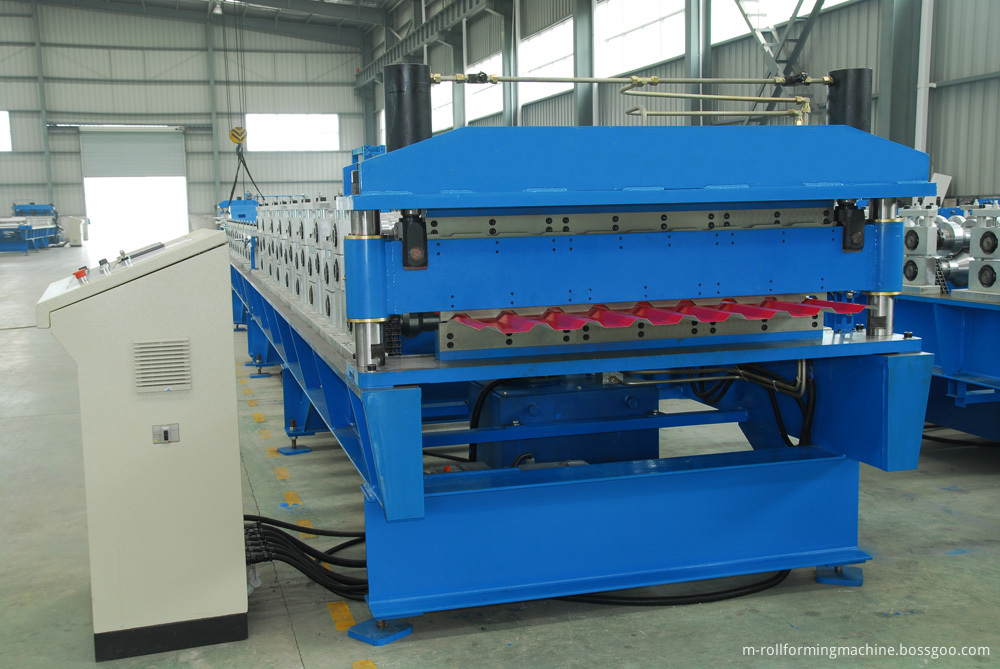 Cold formed steel machine for double layer