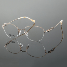 Custom Logo Titanium Eyeglass Frames - Personalized Temple Design for Women