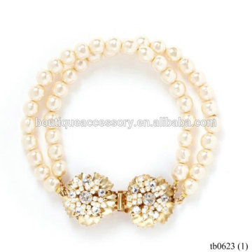 Crystal Floral Clasp Pearl Bracelet