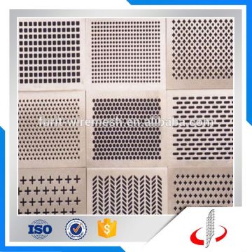 Small Hole Galvanized Perforated Metal Mesh Speaker Grille