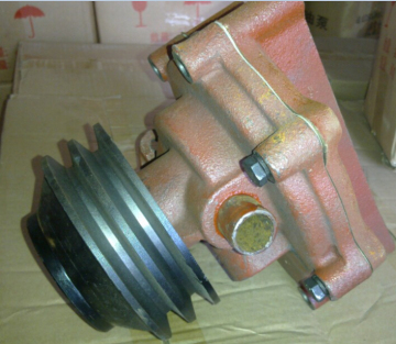 Weichai Huafeng Diesel Engine Water Pump R105 Serious