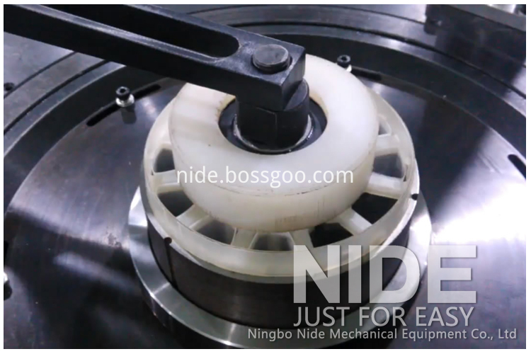 BLDC-mtoro-stator-paper-inserting-machine101