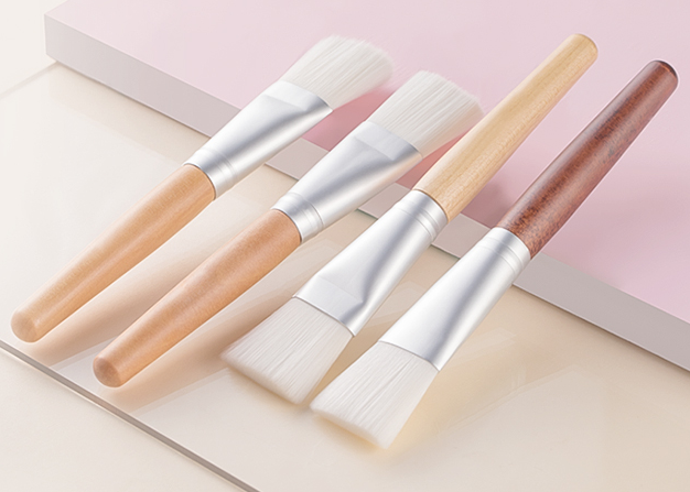 mask brush mask brush