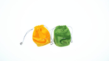 small and delicate custom jewelry packaging