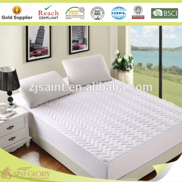 White Anti allergy waterproof Mattress Cover protector