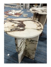 Bulgari Calacatta Violet Round Marble Tops with Marble Stools