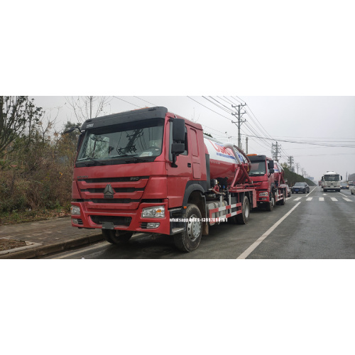 Camión de succión de aguas residuales SINOTRUCK HOWO 4X212CBM nuevo