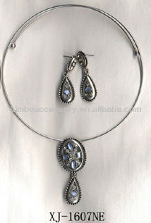 cateye stones jewelry set/wire choker set/wire choker jewelry set/wire necklace set/cateye stones wire choker set/diamond choker