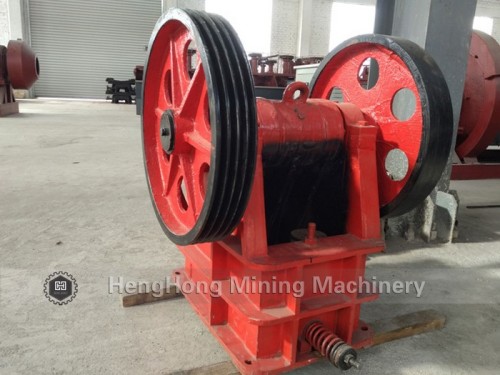 Road Construction Equipment Jaw Crushing Machine With AC Motor