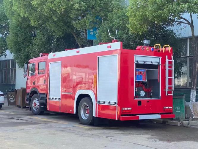 Dongfeng Water Tank Fire Fire Fire Truck