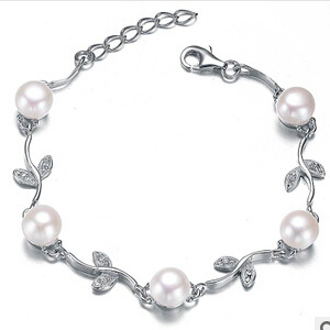 Womens pearl bracelets