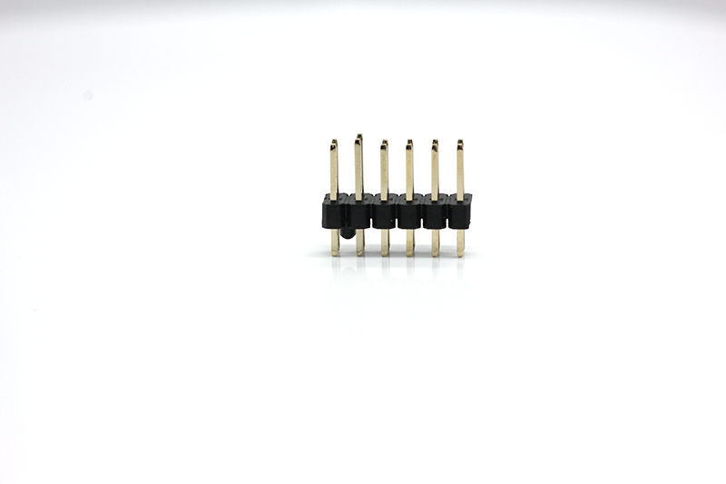 Single pole pin row of pin connectors