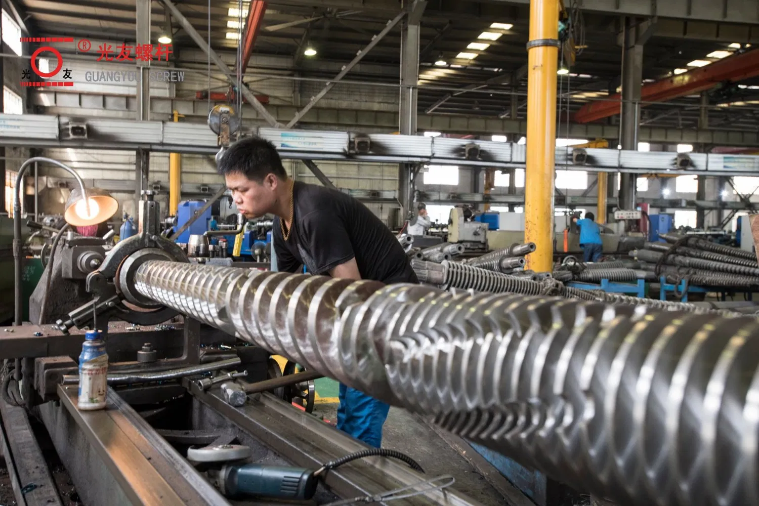 Long-life alloy precision-machined PVC solong tornilyo bariles