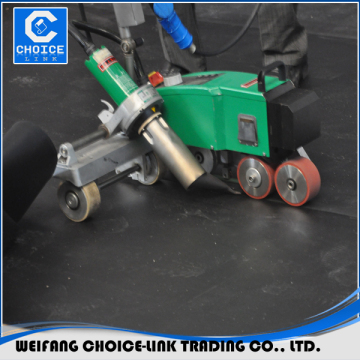 PVC roof membrane with polyester backing