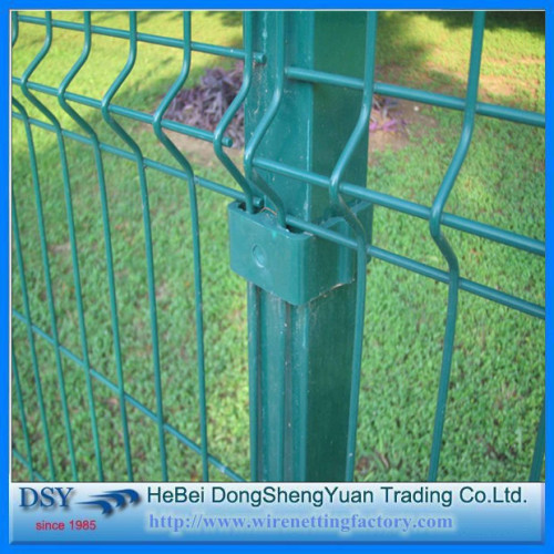 Hot Dip Galvanized PVC Coated Wire Mesh Fence