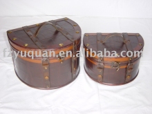 PU-wooden trunk TB6260  S/2