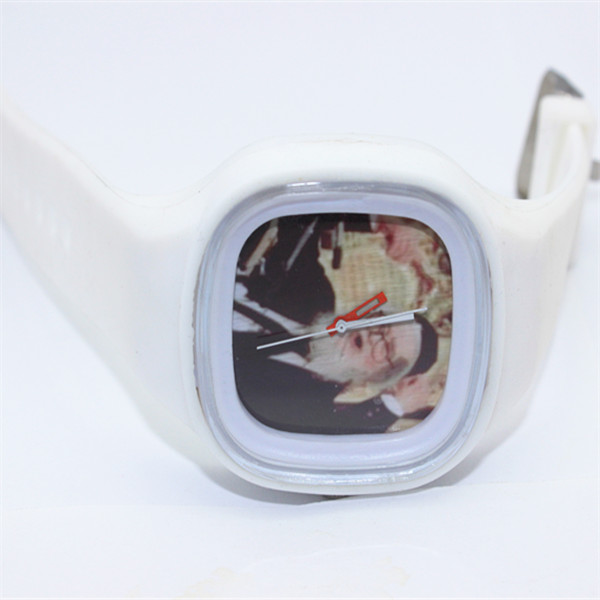 Fashion silicone rubber band watch