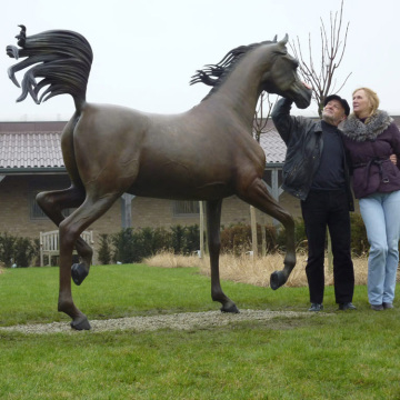 theme park sculpture metal craft arabian horse sculpture