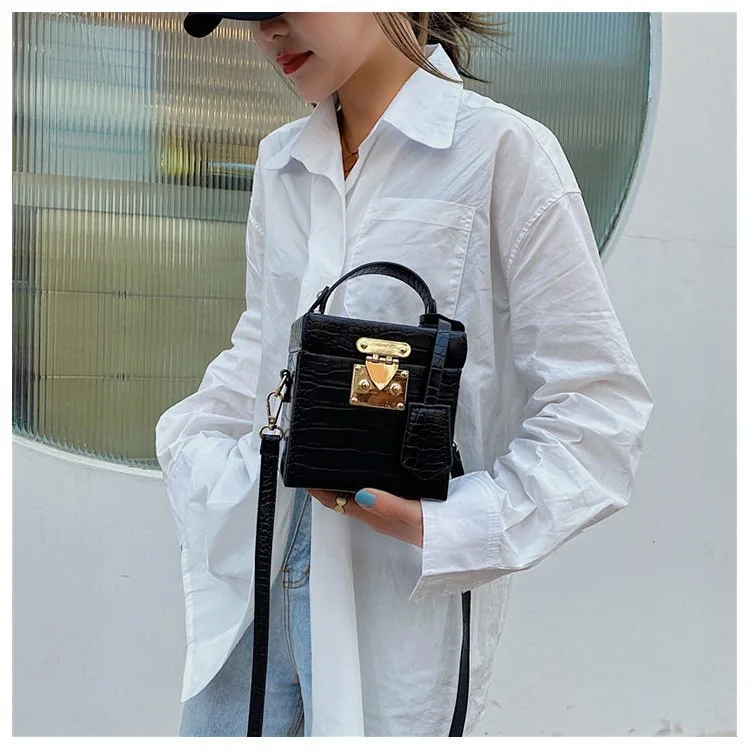 Fashion Crocodile Pattern Acrylic Box Bag Women New Trend Single Purses and Shoulder Square Handbag