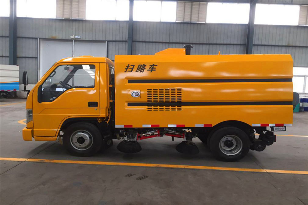 yellow street sweeper truck 2