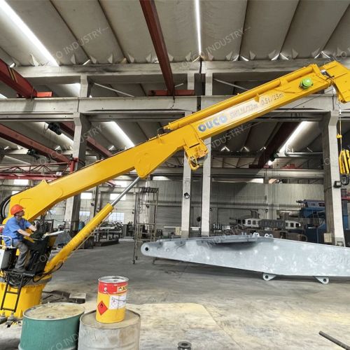 Small Marine Deck Crane, grue à boom télescopique de 0,5T15M, opération flexible avec certification CCS