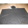 weißer PVC-Kinderregenponcho mit Regenmütze