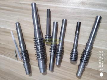 Precision thread grinding worm shaft