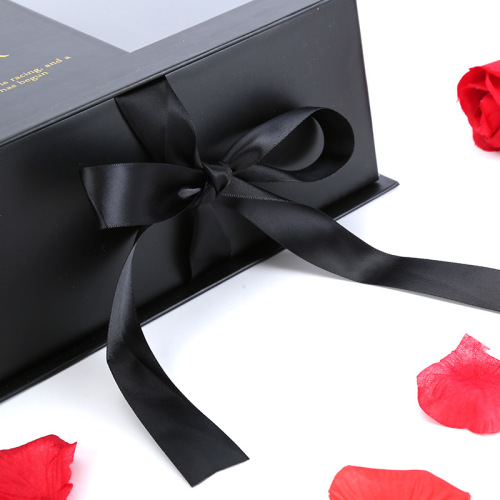 Janela Black Ribbon Box Flower Jewelry Gift Box