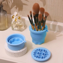 Reusable Silicone Makeup Brush Cleaning Pad with Holder