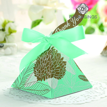 New Pyramid Shaped Paper Candy Box Gift Box