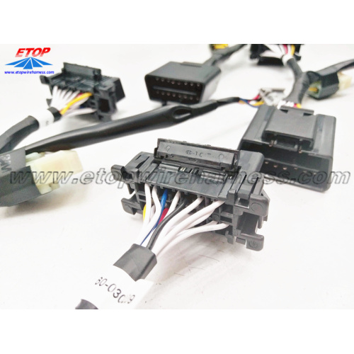 conector OBD de tipo crimpado